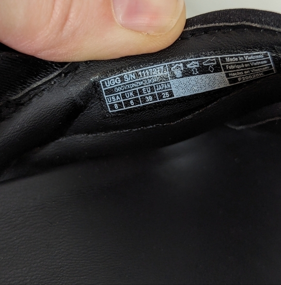 Ugg Nella Black Mesh Strappy Criss Cross Sandals - Picture 8 of 8